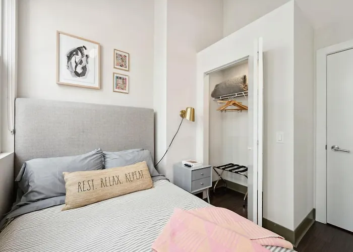 Downtown Penthouse - Mich Ave 2bd Gym And Views #12 Hébergement de vacances Chicago