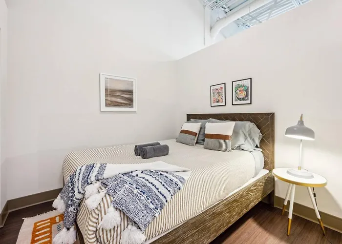 Downtown Penthouse - Mich Ave 2bd Gym And Views #12 Hébergement de vacances